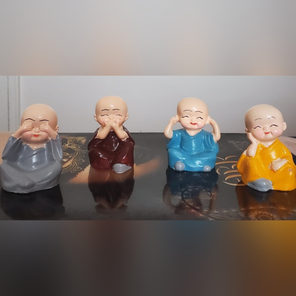 Cute Little Monks 4 Figurine